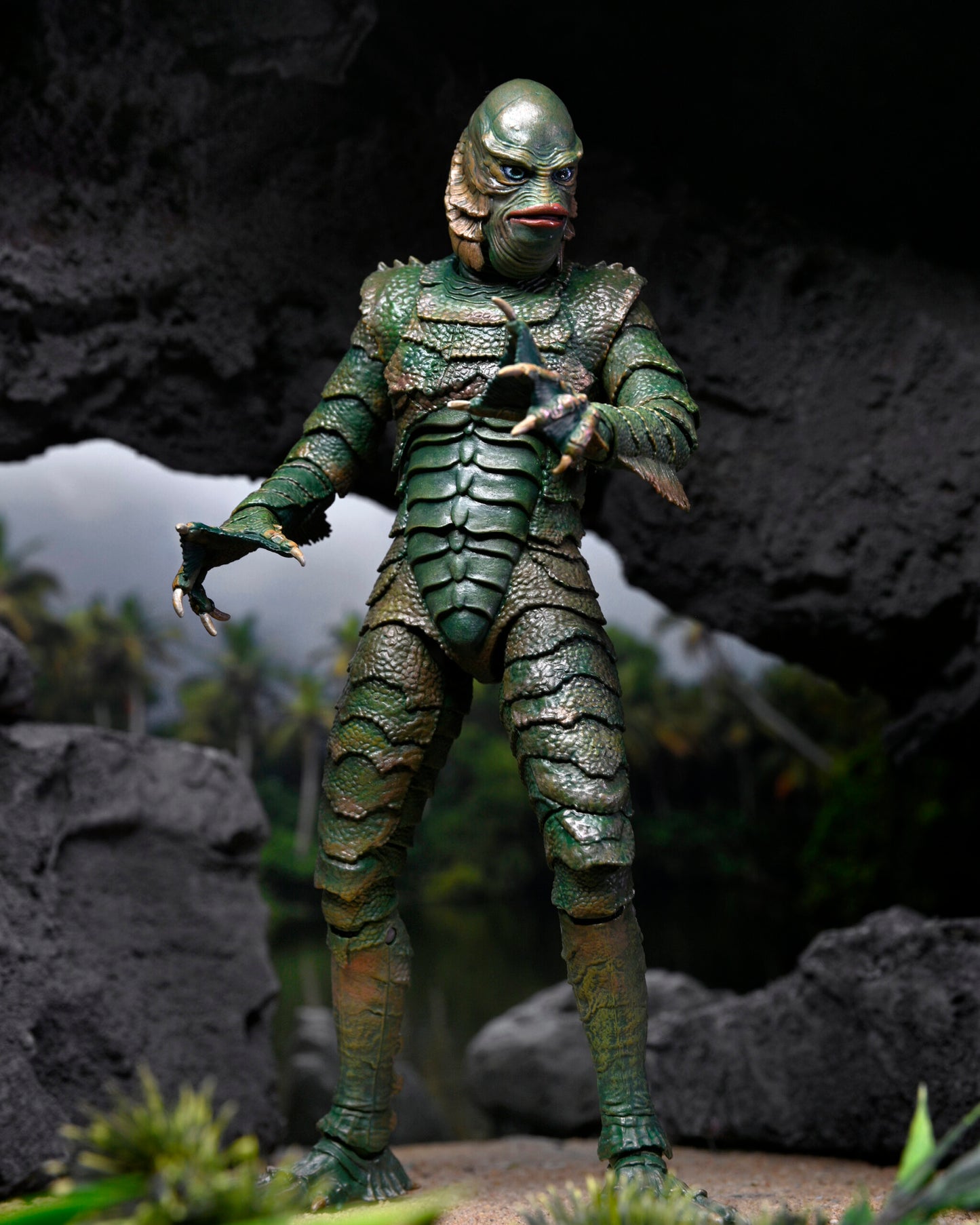 N.E.C.A - Universal Monsters  7” Scale Action Figure – Ultimate Creature from the Black Lagoon (Color)
