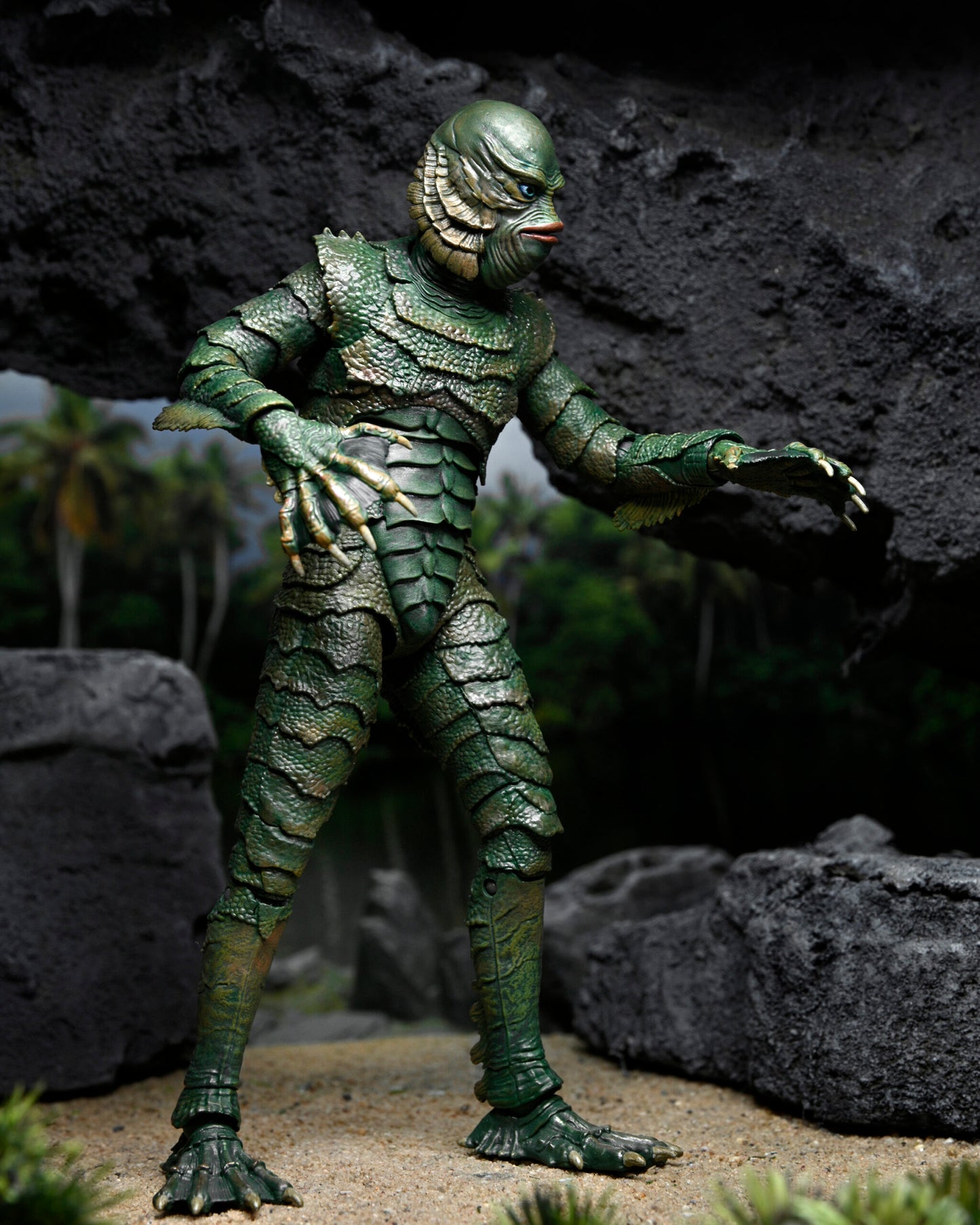 N.E.C.A - Universal Monsters  7” Scale Action Figure – Ultimate Creature from the Black Lagoon (Color)