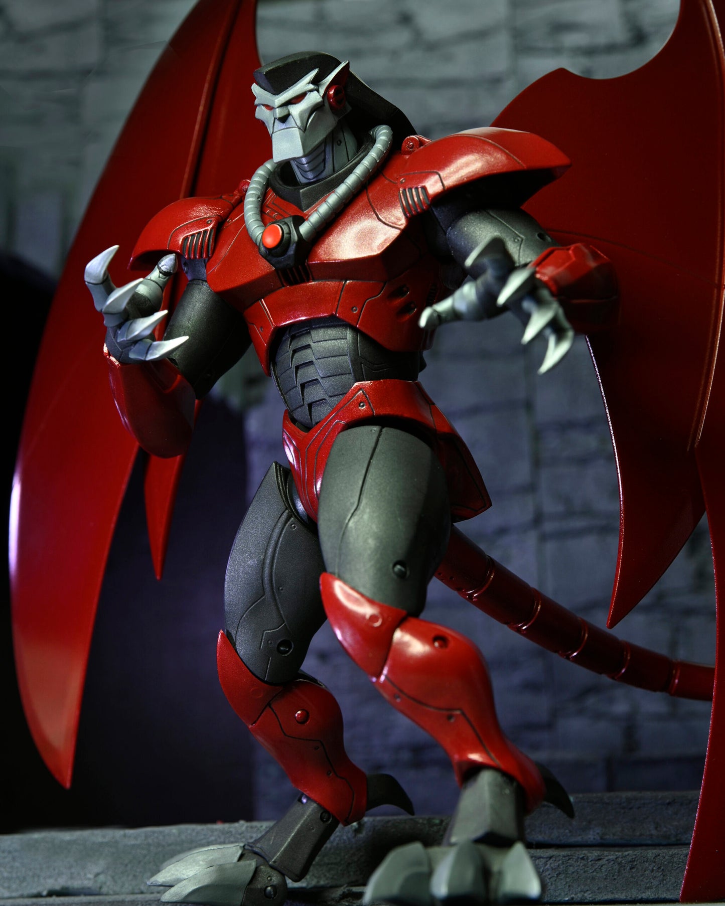 NECA - Gargoyles 7” Scale Action Figure – Ultimate Armored David Xanatos