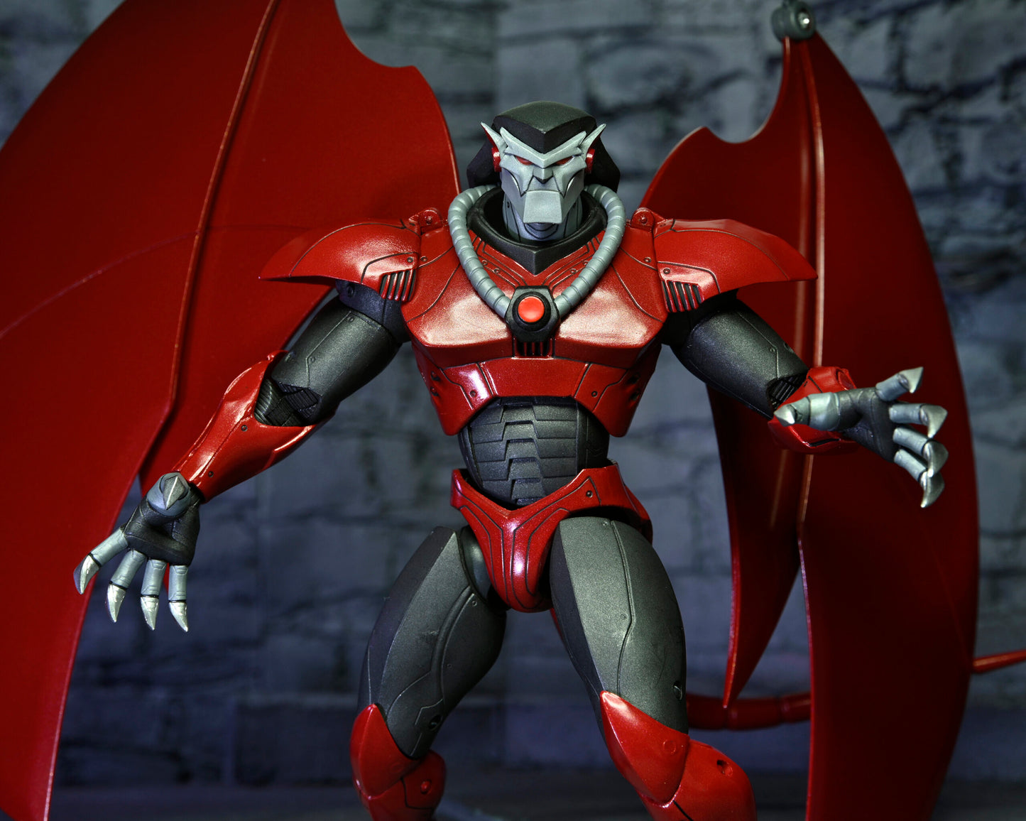 NECA - Gargoyles 7” Scale Action Figure – Ultimate Armored David Xanatos