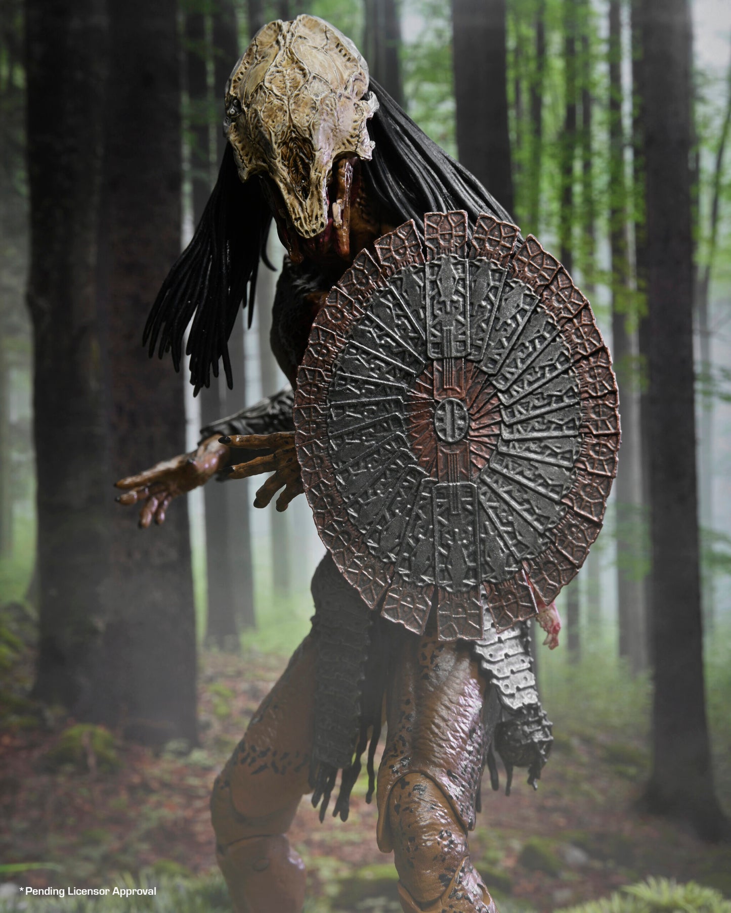 NECA - Prey 7” Scale Action Figure – Ultimate Feral Predator