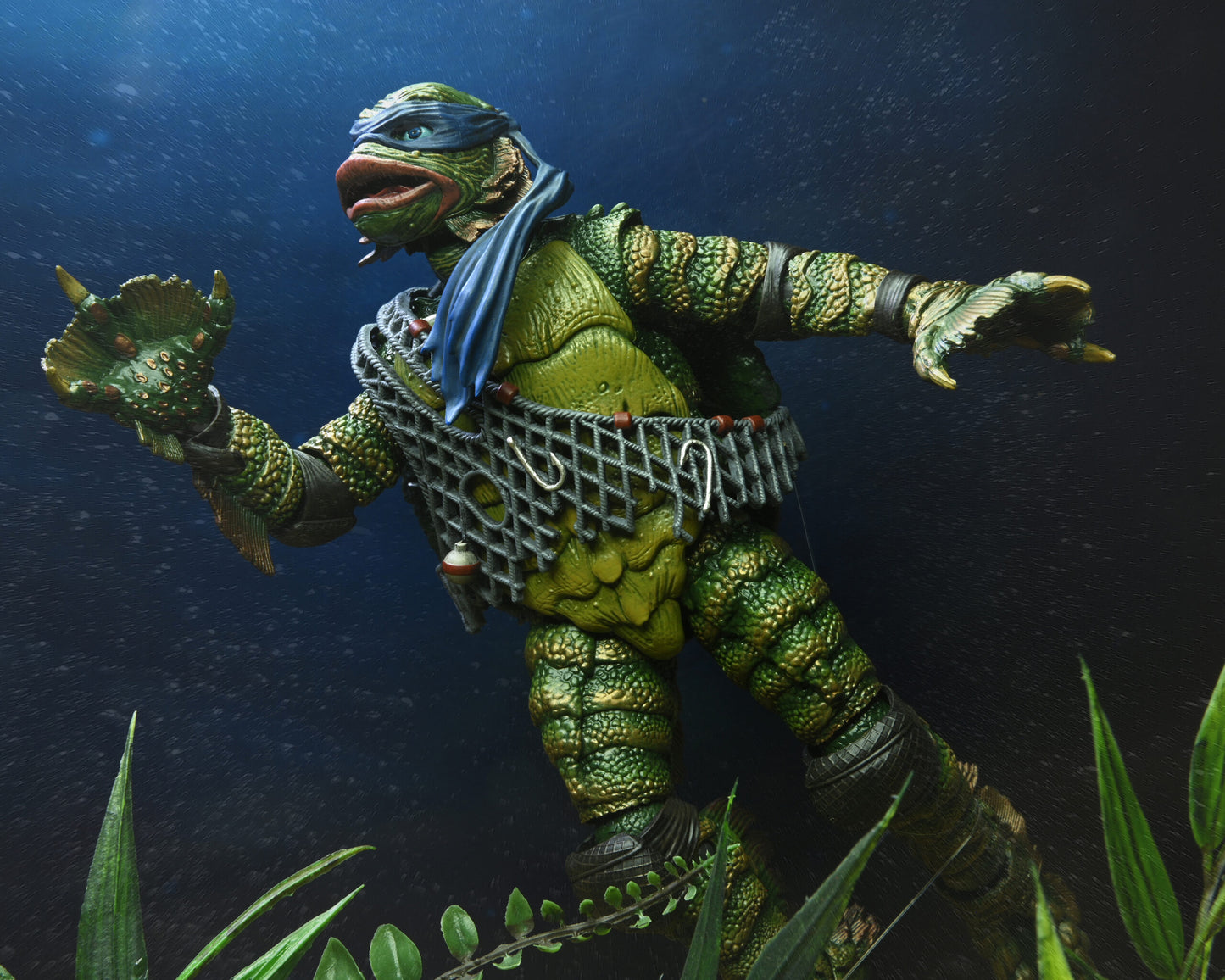 NECA - Universal Monsters/Teenage Mutant Ninja Turtle – Ultimate Leonardo as the Creature