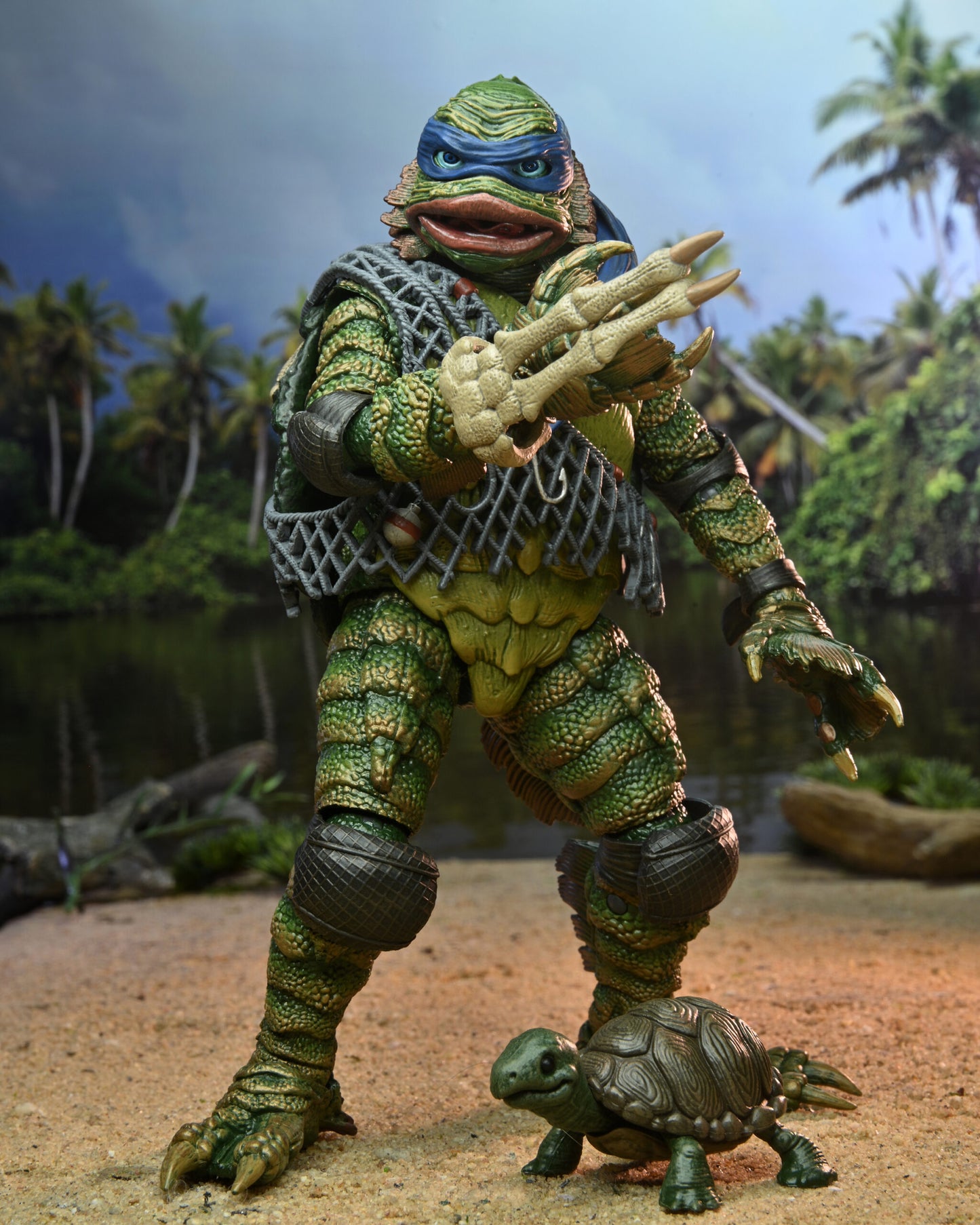 NECA - Universal Monsters/Teenage Mutant Ninja Turtle – Ultimate Leonardo as the Creature
