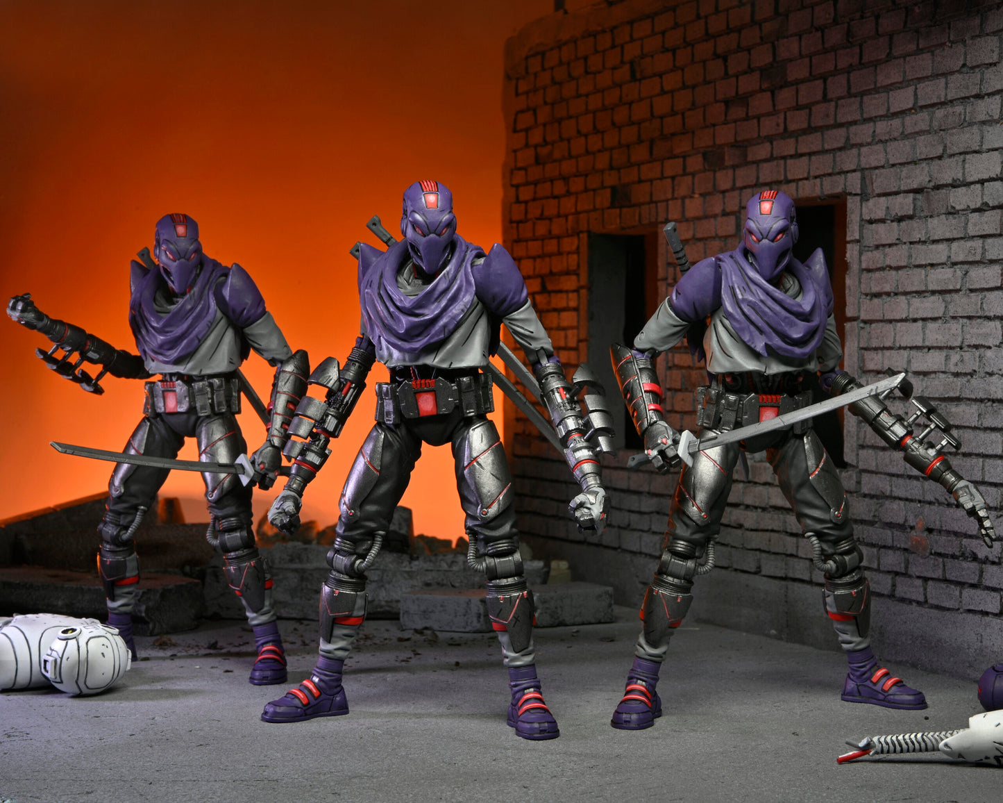 NECA - Teenage Mutant Ninja Turtles (The Last Ronin)  Ultimate Foot Bot