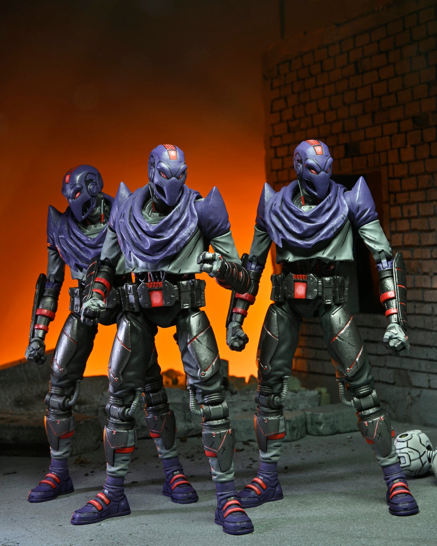 NECA - Teenage Mutant Ninja Turtles (The Last Ronin)  Ultimate Foot Bot