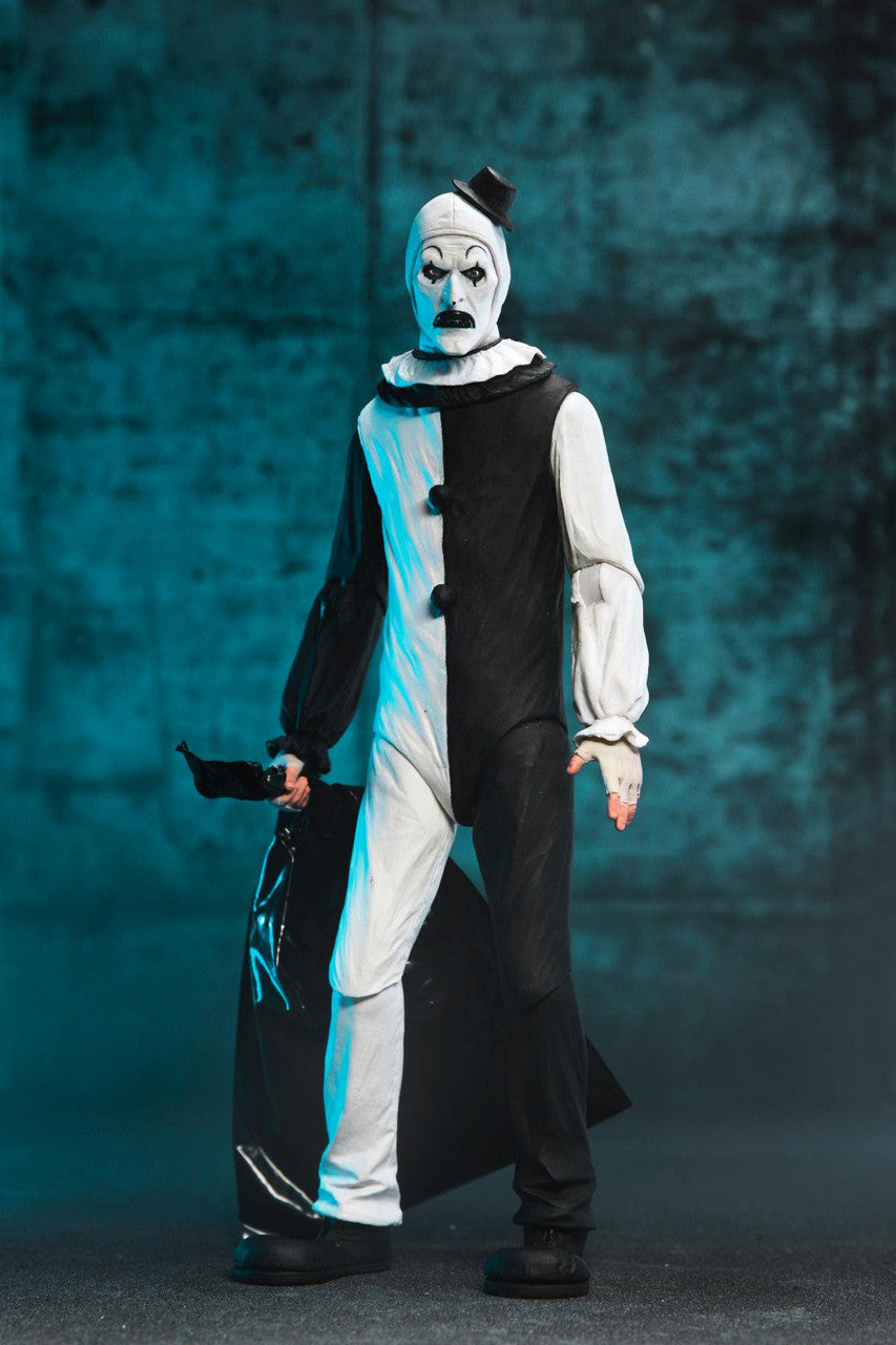 NECA - Terrifier - Ultimate Art the Clown - 7" Scale Action Figure