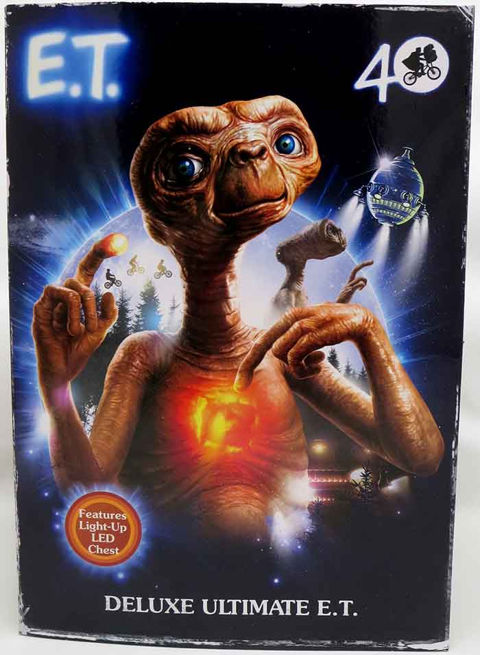 NECA - E.T. Ultimates 5 Inch Action Figure - E.T. Light Up Deluxe