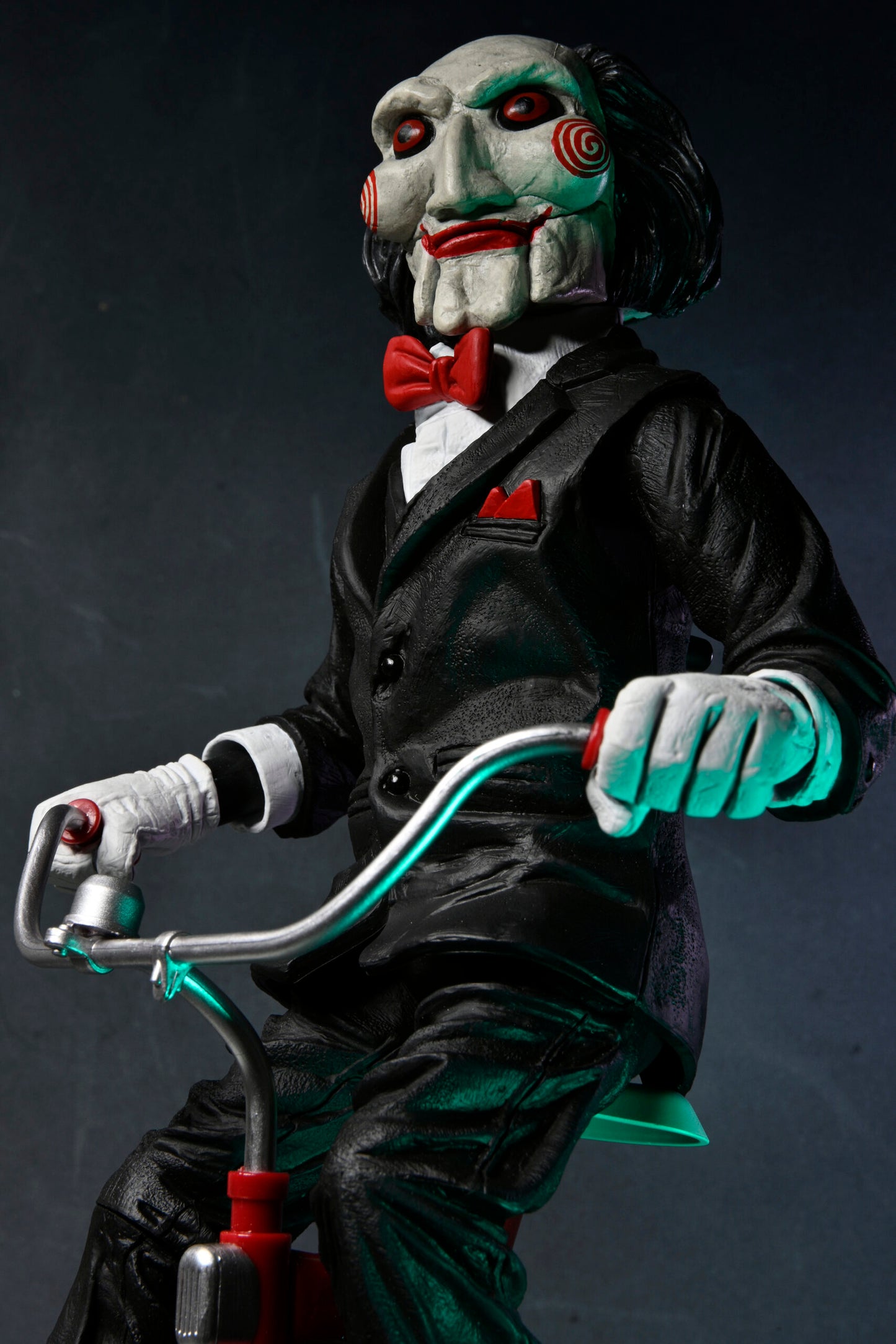 NECA - SAW Billy The Puppet with Tricycle 12 inches.