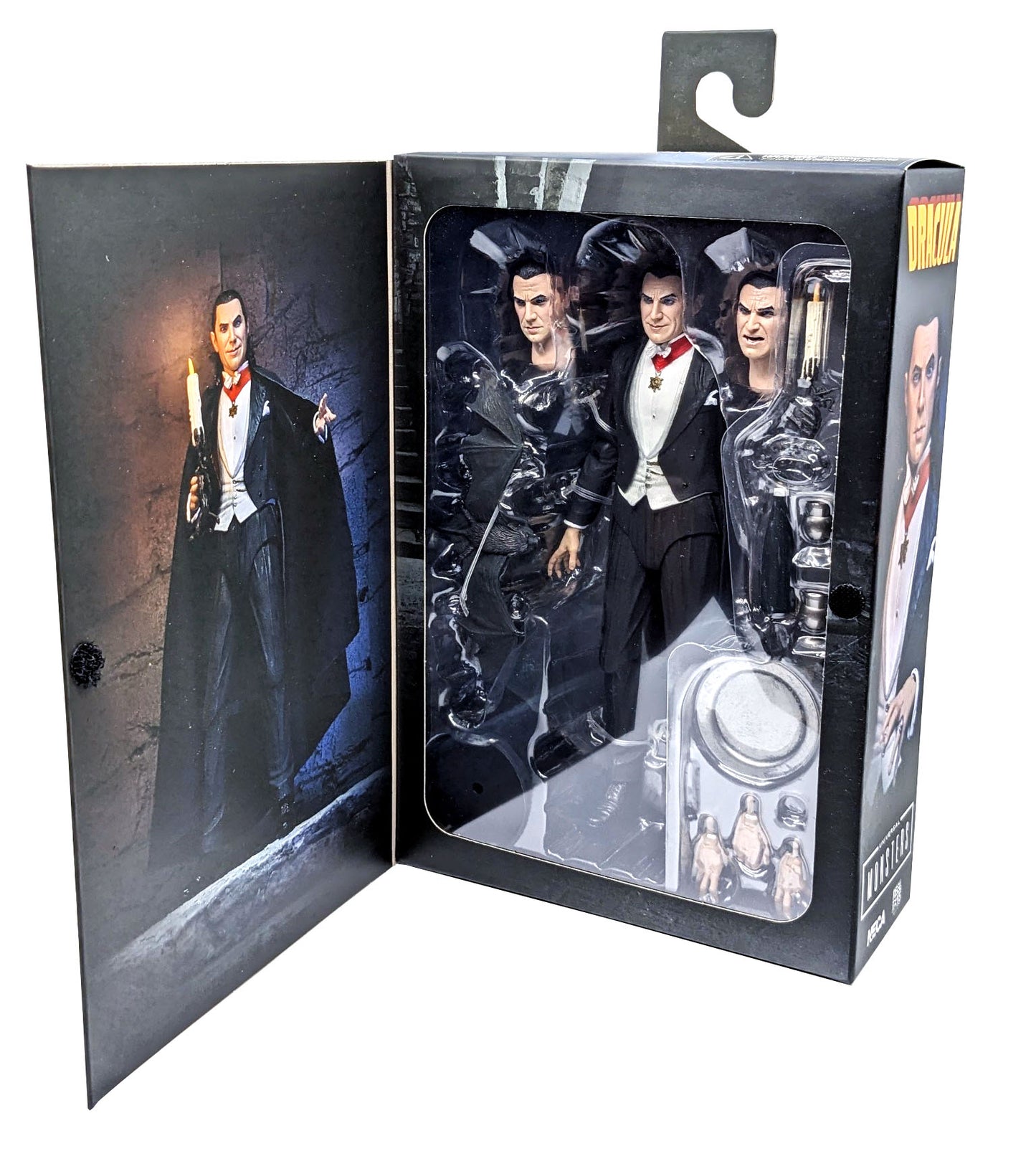 Universal Monsters 7″ Scale Action Figure – Ultimate Dracula-Transylvania