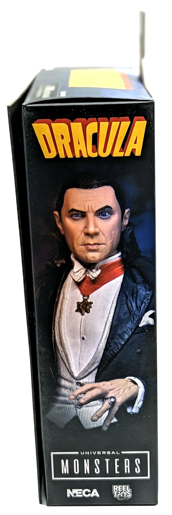 Universal Monsters 7″ Scale Action Figure – Ultimate Dracula-Transylvania