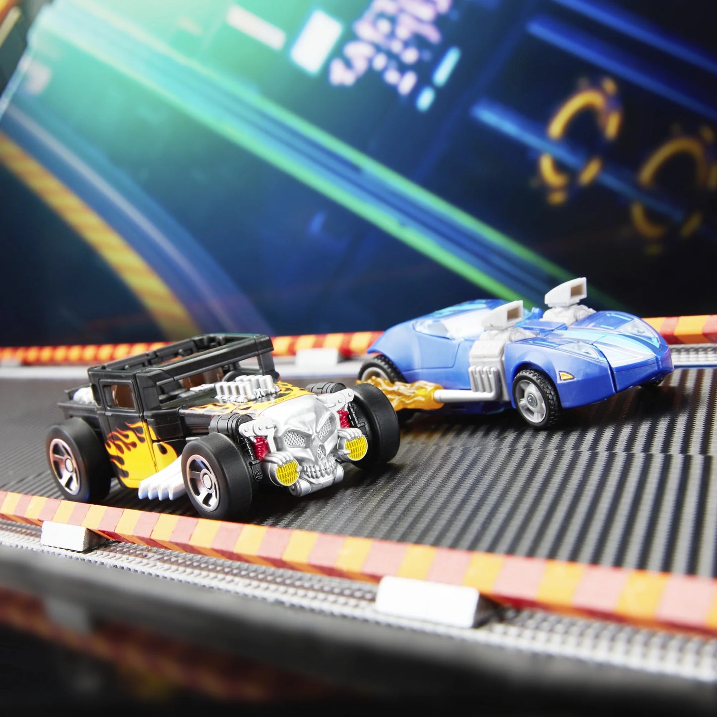 Transformers - Transformers X Hot Wheels - Bone Shaker