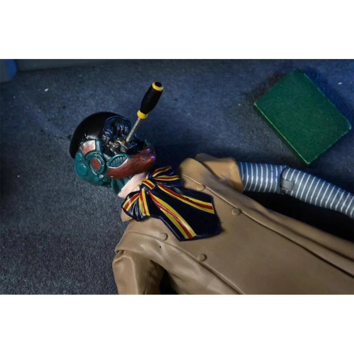NECA - M3GAN Ultimate M3GAN 7-Inch Scale Action Figure