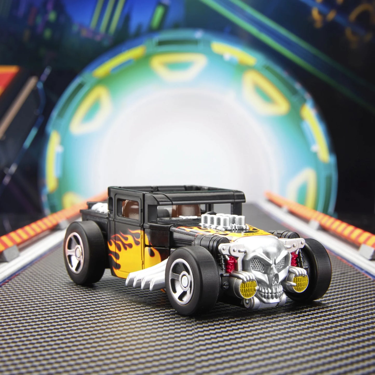Transformers - Transformers X Hot Wheels - Bone Shaker