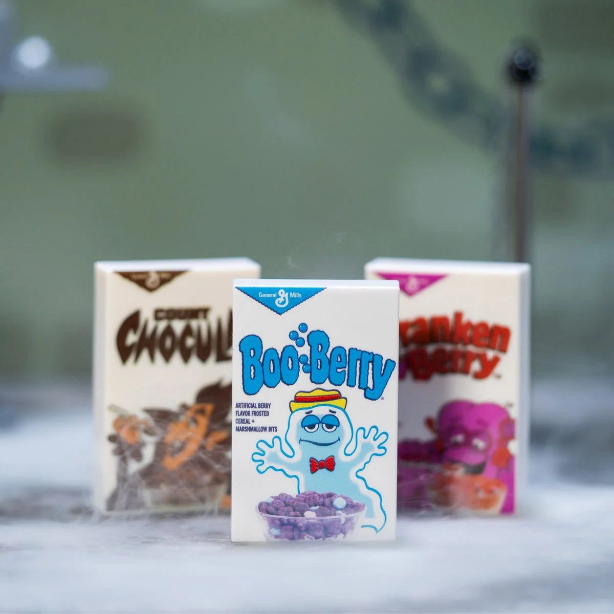 Jada Toys - General Mills - Boo Berry - (Glow in the Dark) - 6 inch Action Figure