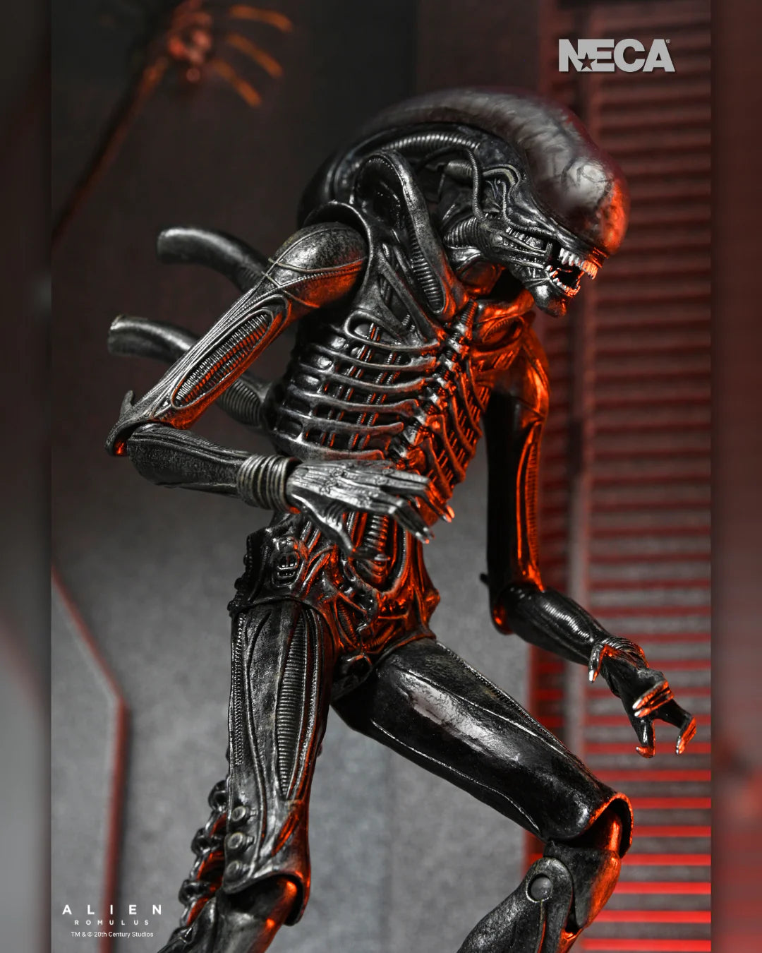 NECA - Romulus - Ultimate Xenomorph XX121 7" Scale Action Figure
