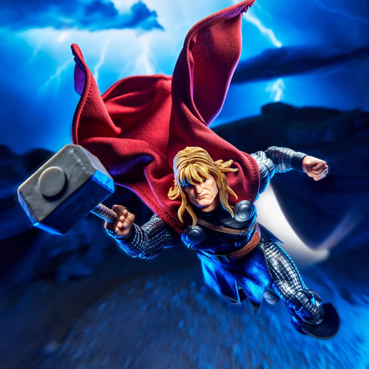 Pre-Order: Marvel Legends - Maximum Series - Thor - 6 Inch Action Figure