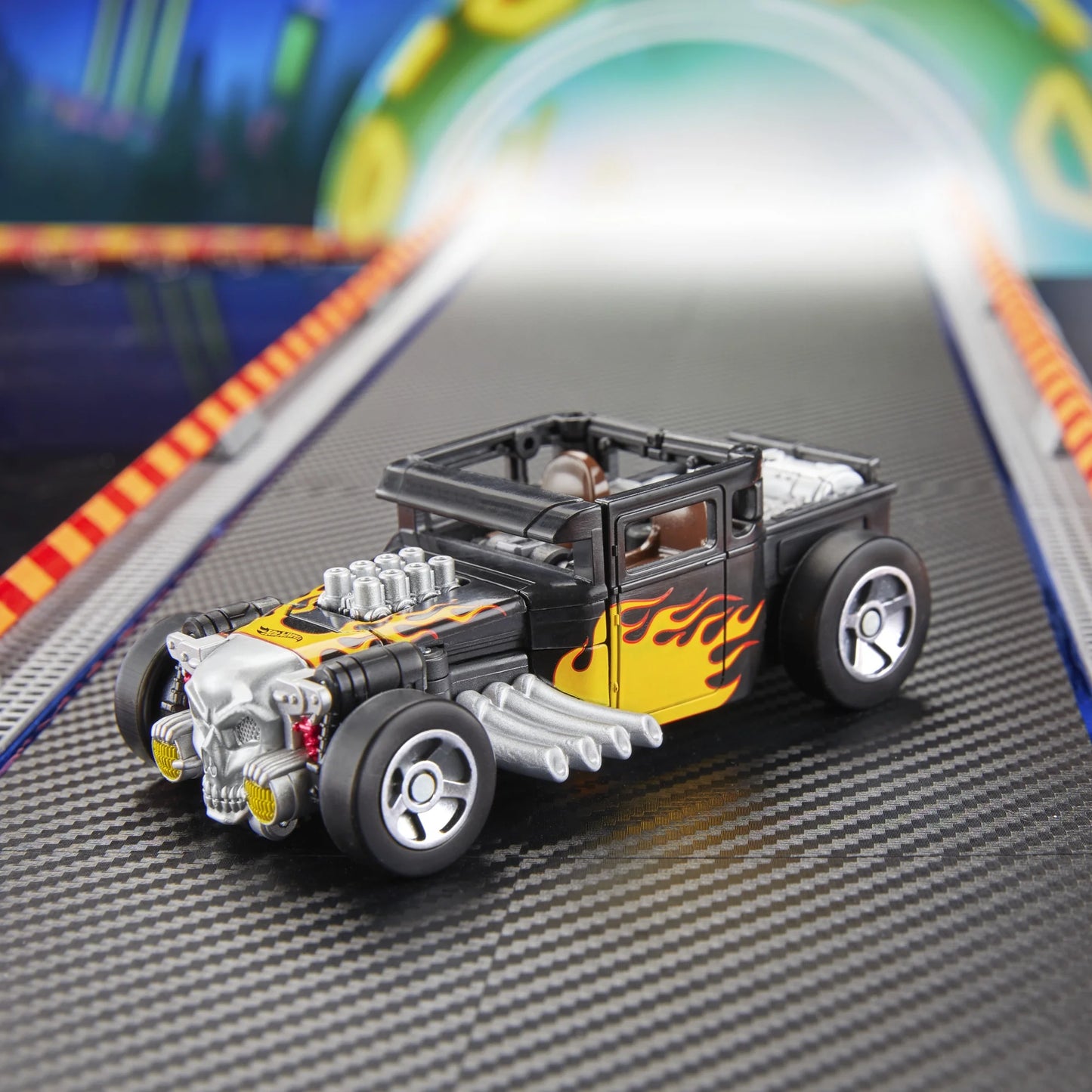 Transformers - Transformers X Hot Wheels - Bone Shaker