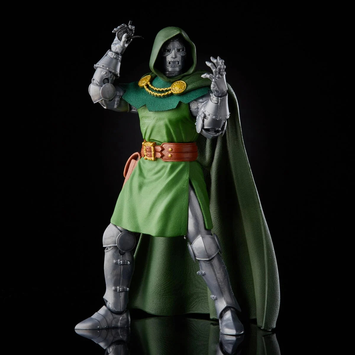 Marvel Legends - Fantastic Four - Doctor Doom -  6 Inch Action Figure