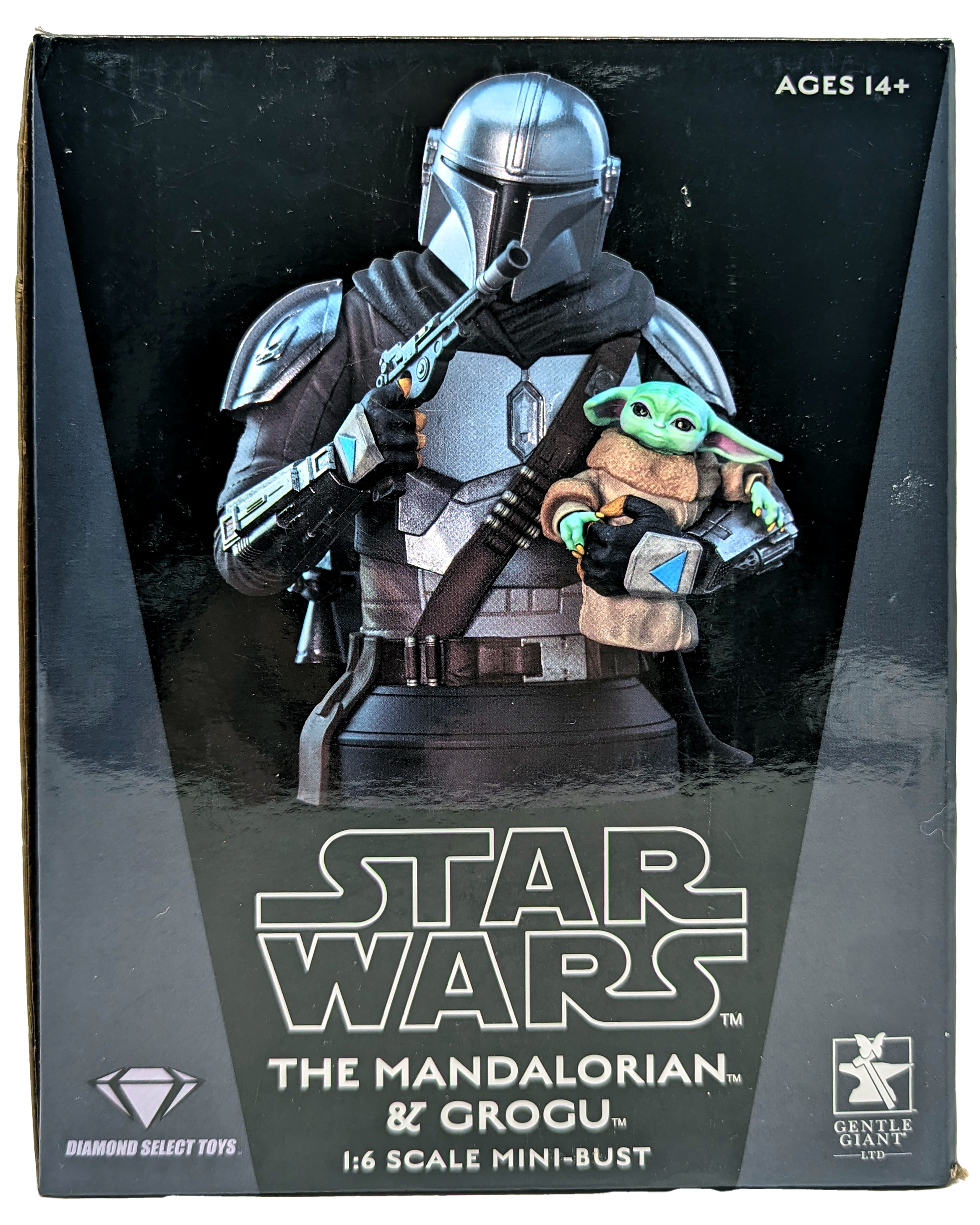Star Wars The Mandalorian with Grogu Exclusive Mini Bust – MyLostToy
