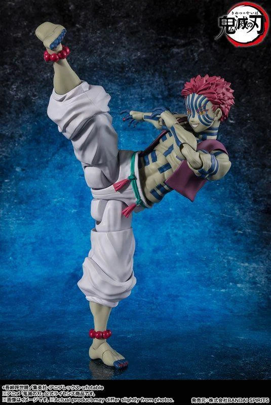 S.H. Figuarts - Demon Slayer: Kimetsu no Yaiba - Akaza