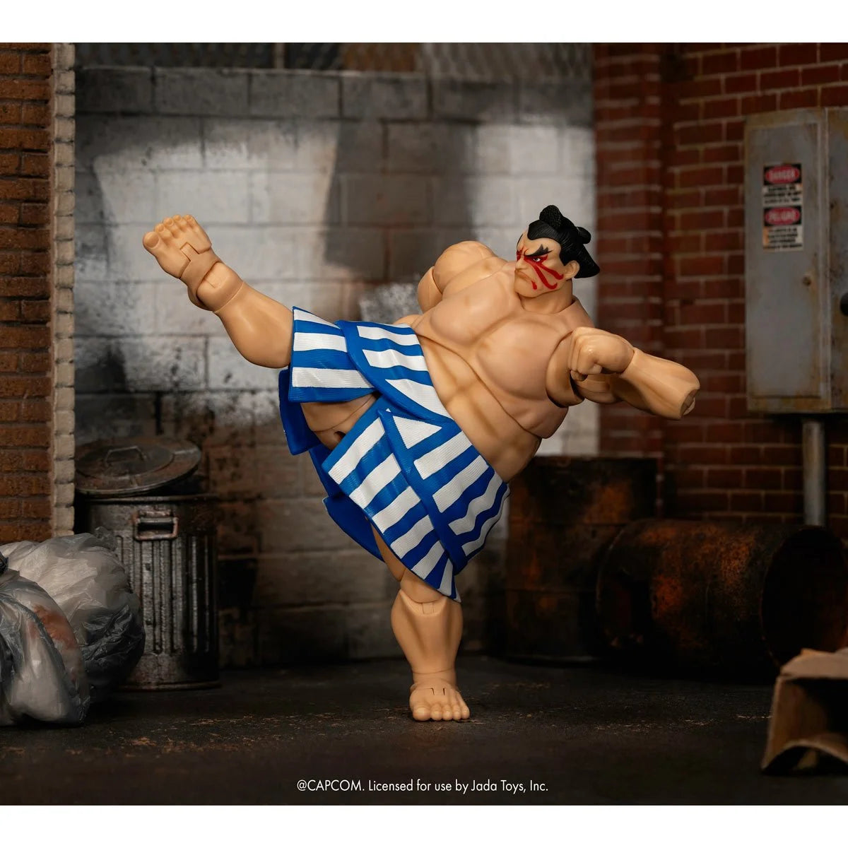 Jada Toys - Ultra Street Fighter II - Honda - 6 Inch Deluxe Action Figure