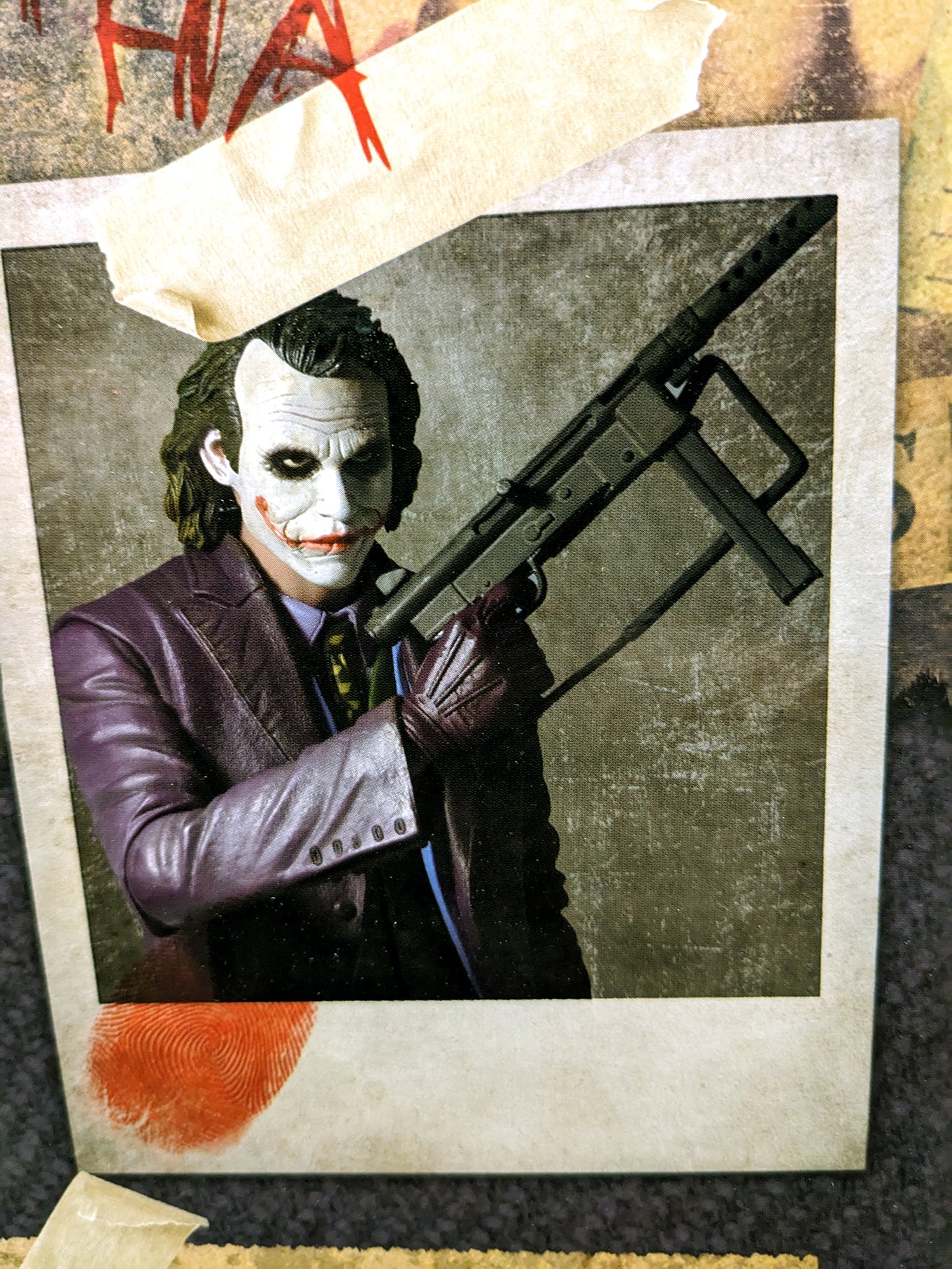 NECA - The Dark Knight  - Heath Ledger's The Joker 18" inches